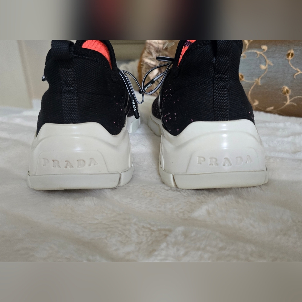 PRADA Dégradé Big Logo knit sock Sneaker - Picture 4 of 15
